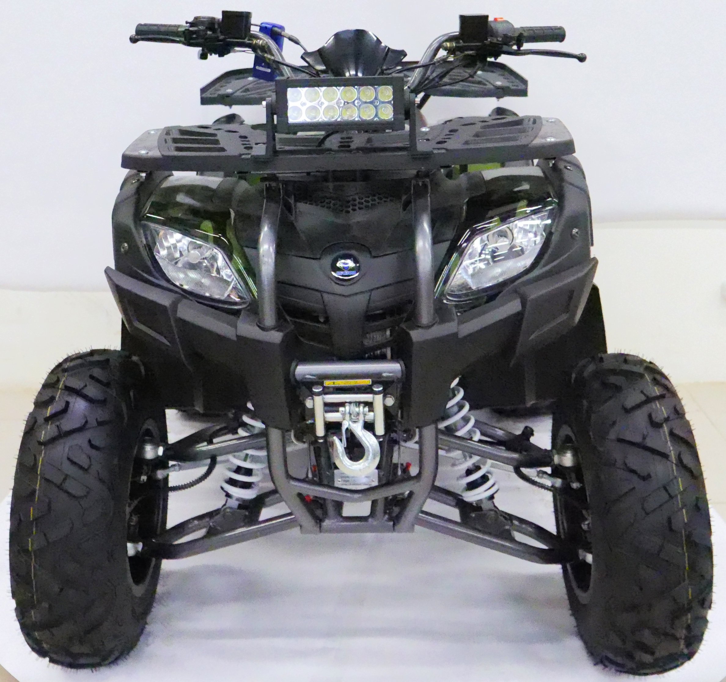 Grizlik lux. Квадроцикл MOTAX atv Grizlik 200. Квадроцикл MOTAX Grizlik 200 Lux. Квадроцикл MOTAX atv Grizlik 200 Lux. Mowgli atv 200 Lux.